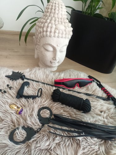 Jsem zpět starší paní